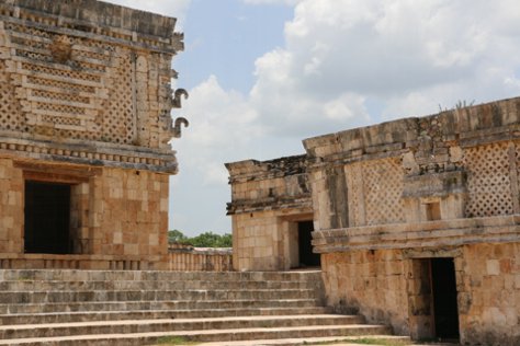 Ruinas Mayas y Ciudades Coloniales | Herencia Maya 5 días 4 noches