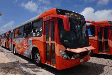 Transporte Publico en Cancín